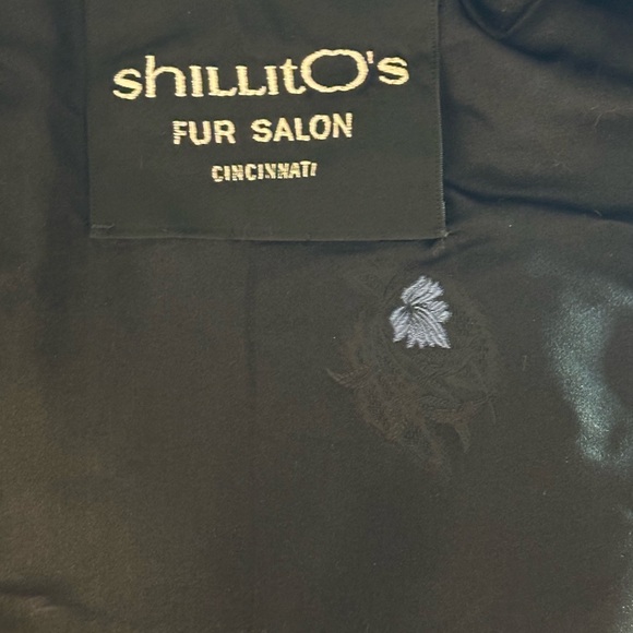 1950s fur coat - Picture 5 of 7